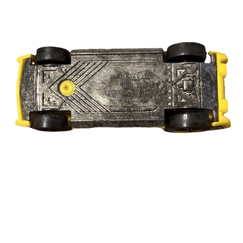 2003 Mattel Hot Wheels The Gov’ner Yellow With Blue 1:64 Diecast Car - Picture 7 of 8